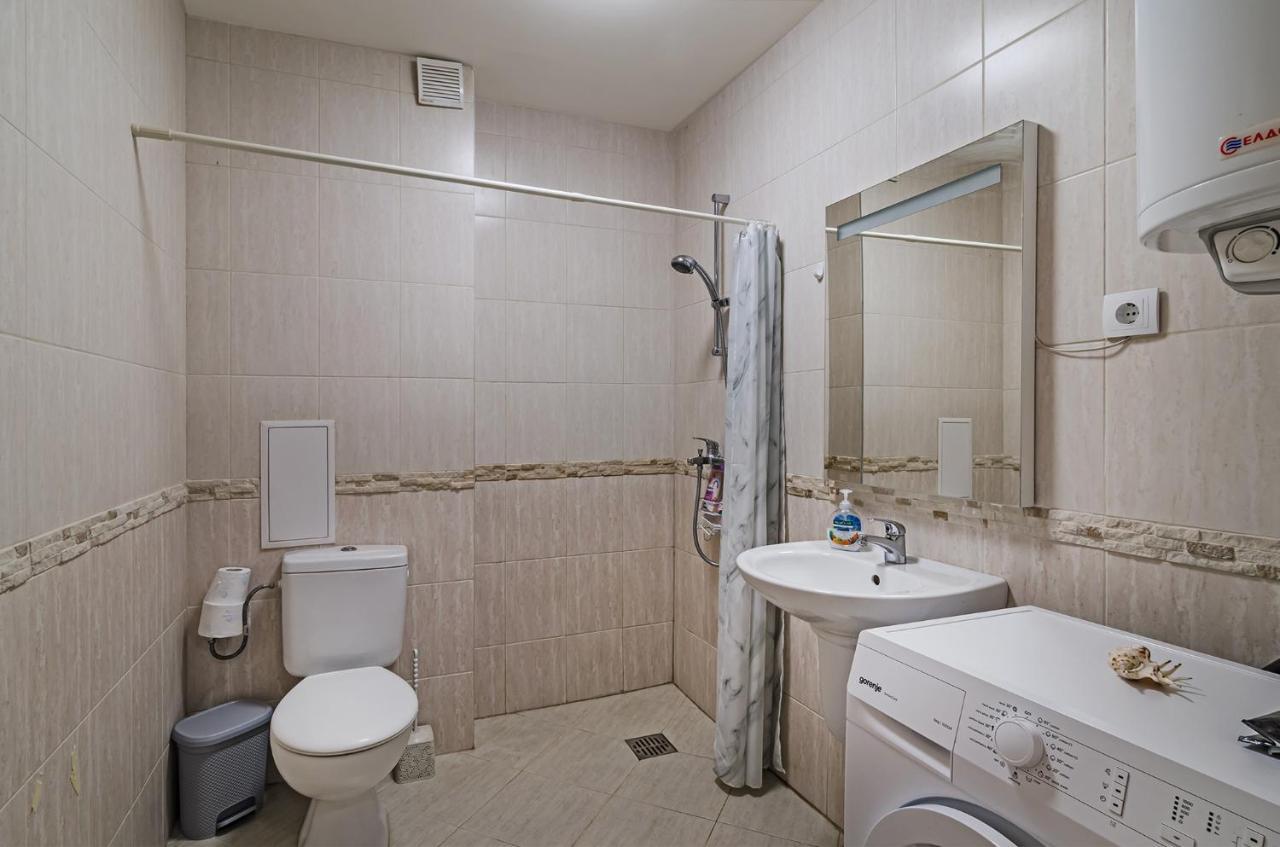 Apartamento Garden Palace Varna Exterior foto